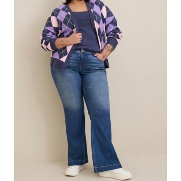 🆕 Vegan Cashmere V-neck Cardigan Sweater 3 3X 22 24 NWT Torrid New! - Picture 2 of 6